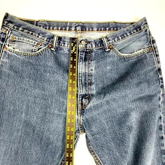 Levi's 505 Regular Fit Mens Denim Jeans 40x32 Straight Leg Classic Zip Fly Blue - Picture 14 of 16